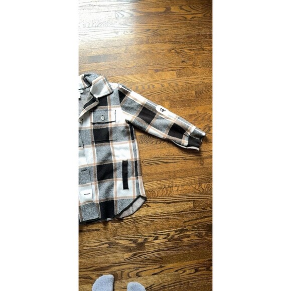 Cupcakes and Cashmere Womens M Plaid Jacket Shacket Black Brown preppy classic - Picture 6 of 6